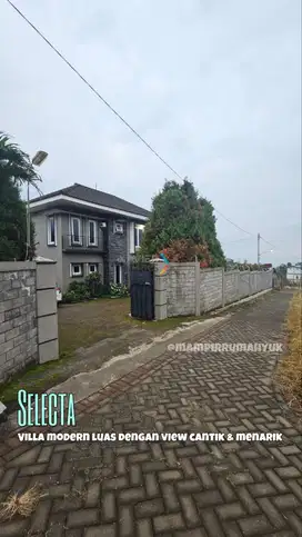 Rumah villa Modern Luas View Cakep di Selecta Bumiaji Batu Malang