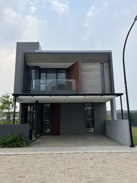 RUMAH MEWAH DEKAT DENGAN PUSAT BSD CITY