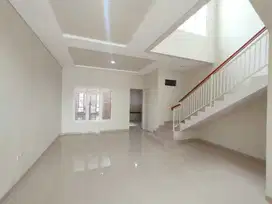 Dekat Raya Merr Termurah Rumah 2 Lantai Baru Gress Manyar Siap Huni