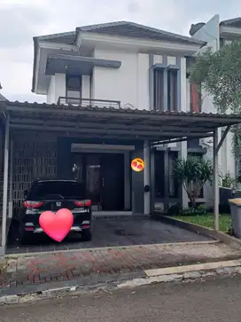 Jual Rumah Cantik Siap Huni Semi Furnish. Legenda Wisata Cibubur.