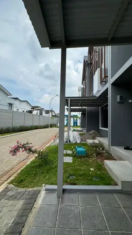 Disewakan murah rumah minimalis di BSD
