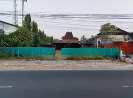 Rumah Kuliner Strategis Luas Pinggir Jln Boyolali