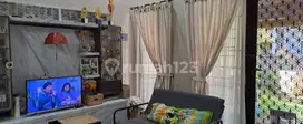 Rumah Bagus SHM di Cluster Krisan, Tangerang