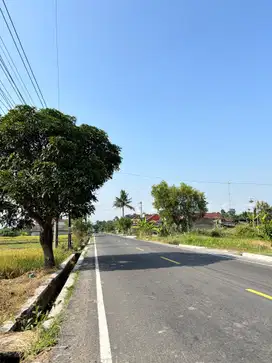 Tanah shm mangku jalan raya pakem Prambanan