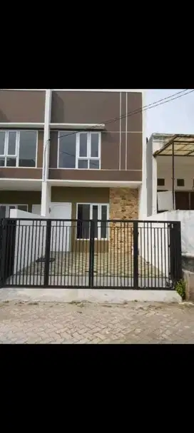 Rumah 2 Lantai Di Gading Griya Residence