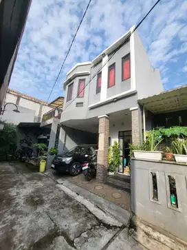 Rumah Hadap Selatan 19 Mnt ke Bintaro Plaza Dibantu KPR J-35980