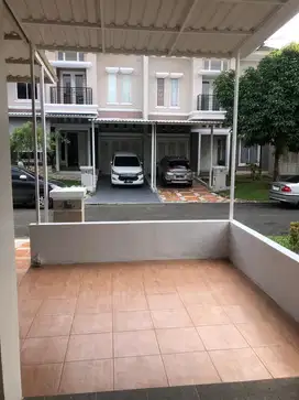 Mewah Rumah 2lt Cluster Jade di Gading Serpong