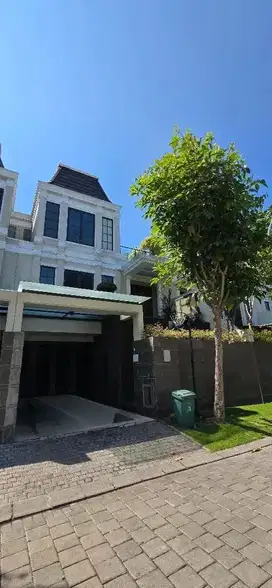 Langka! DiJual Rumah Grand Kenjeran - Pinewood