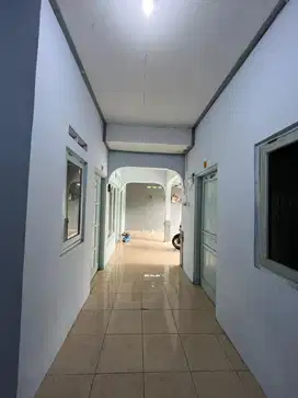 JUAL KOST FULL PENGHUNI DEKAT KAMPUS UNS SOLO