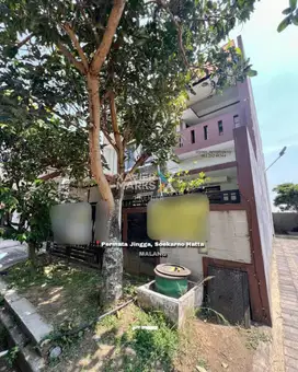 Rumah Terawat Di Permata Jingga Soekarno Hatta Lowokwaru Malang