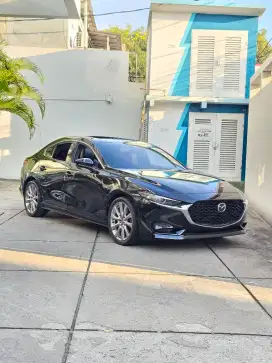 CASH! Mazda 3 sedan 2021