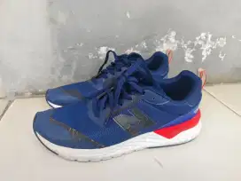 Sepatu New Balance