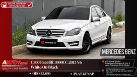 Mercedes Benz C300 Facelift 3000CC 2013 V6 White On Black
