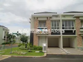 Rumah hook Edison Gading Serpong Bebas banjir Tanah Luas