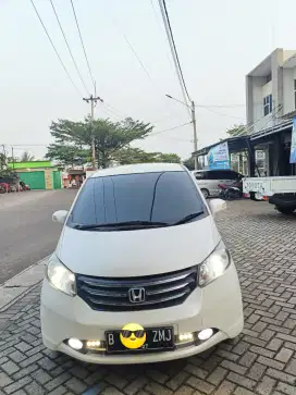 Honda Freed PSD 2011 Bensin