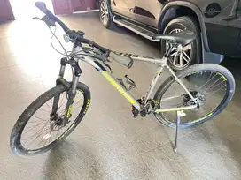 Sepeda Goes Polygon Premier 5