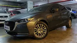 Like New Mazda 2 Like New 1.5 GT Skyactiv Bensin-AT 2022 Abu