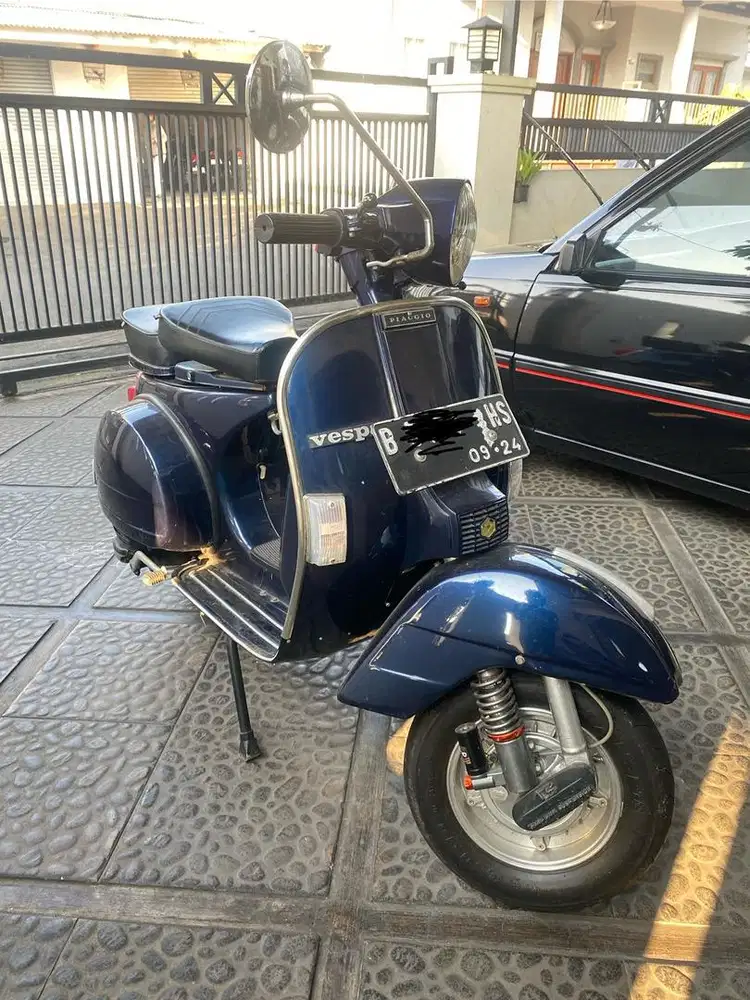 VESPA PX TAHUN 1984