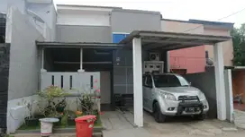 Rumah LT 146 Hadap Timur 13 Mnt ke The Park Sawangan Siap KPR J-35508