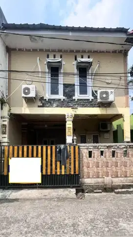 Rumah 2 Lt SHM 10 Mnt ke The Park Sawangan Dibantu KPR J-35403