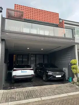 Rumah Hadap Timur 15 Mnt ke Living World Alam Sutera Siap KPR J-36350