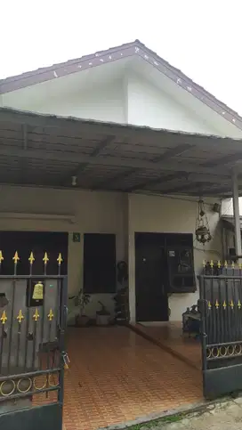 Rumah LT 187 SHM 9 Mnt ke Living Plaza Pamulang Siap KPR J-36223