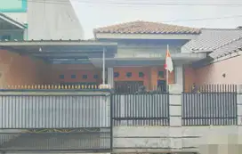 Rumah Hadap Timur LT 150 Siap KPR 12 Mnt ke CBD Ciledug Family J-36467