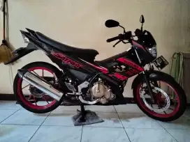 Suzuki satria Fu 150 tahun 2015 warna hitam