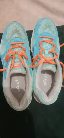 SEPATU BADMINTON EAGLE OLYMPUS