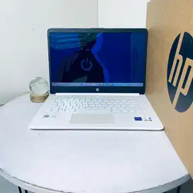 Laptop Hp 14s-dq4029TU | Core i5-1155G7 | 8GB | 512SSD