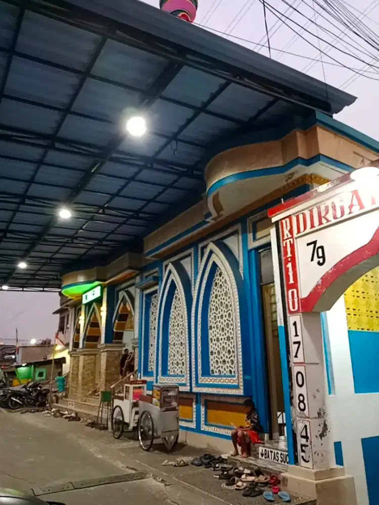 Cari kerjaan apa aja