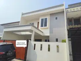 Rumah siap huni tinggal bawa koper renovated fully furnised