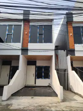 rumah mewah 2 lantai di pisangan baru dekat stasiun jatinegara jakar