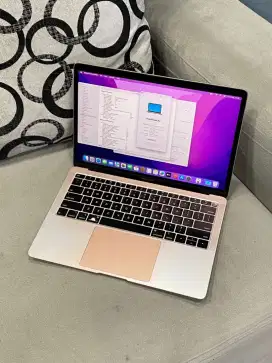 MacBook Air 2018 13 inch i5 8/128GB Gold