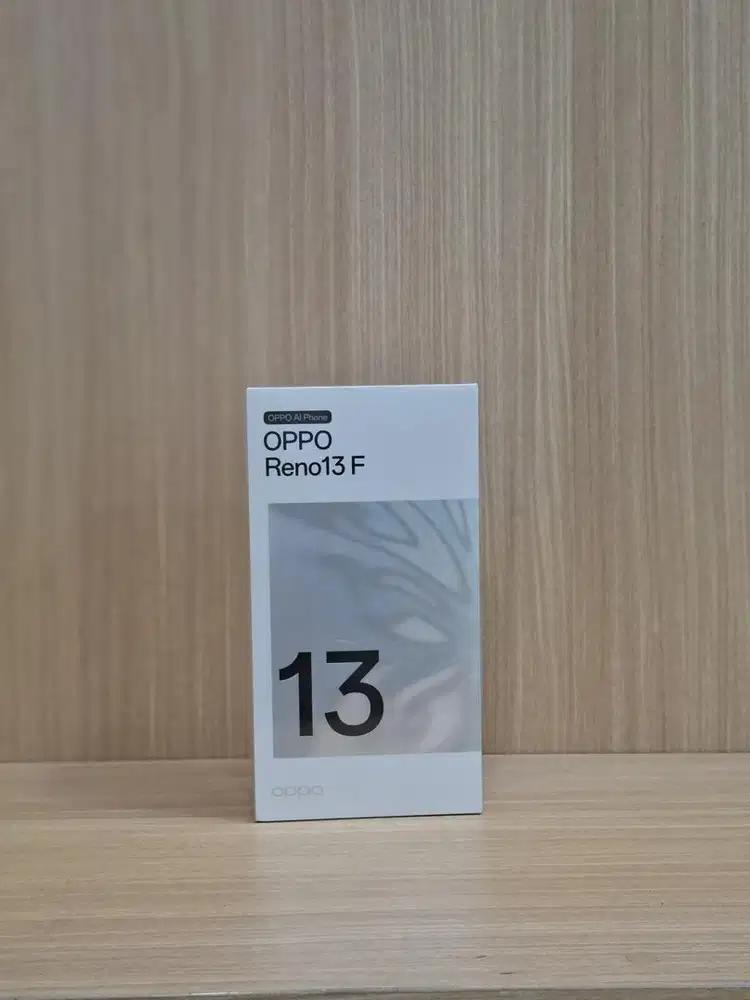 RENO 13F RAM 8/256 KHUSUS MEMBER KREDIVO DAPATKAN FREE 2X CICILAN