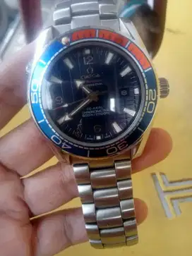 Jam tangan omega