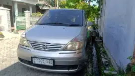 Dijual cepat Serena