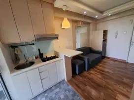 Sewa Apartemen 2 Kamar Furnished, interior ok di Bassura City