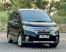 DP 10 jt! Nissan Serena HWS Matic 2013 Antik Spt Baru!!