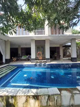 DIJUAL MURAH DIKELASNYA RUMAH EKSLUSIF DI AMPERA KEMANG