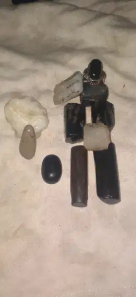 Batu kali maya blek sempur 7 pcs.