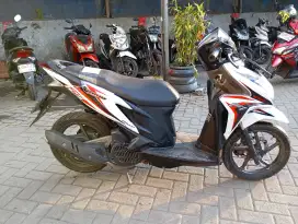 Vario 125 tahun 2014. Gratis balik nama