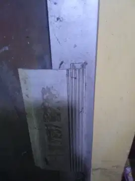 Lepasan pintu almunium kantor