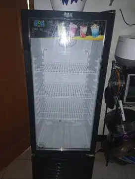 Di jual Kulkas Showcase