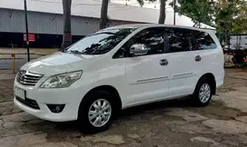 Toyota Kijang Innova 2013 Bensin