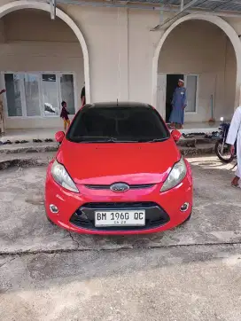Dijual Ford fiesta tahun 2011