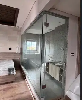 BOX SHOWER KACA