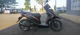 Di Jual Vario 2014 lengkap Plat B tangsel