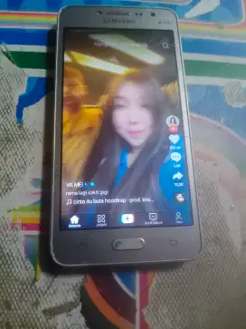 Samsung j2 prime retak sehelai normal