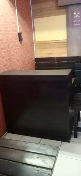 Mejabar +kap lampu